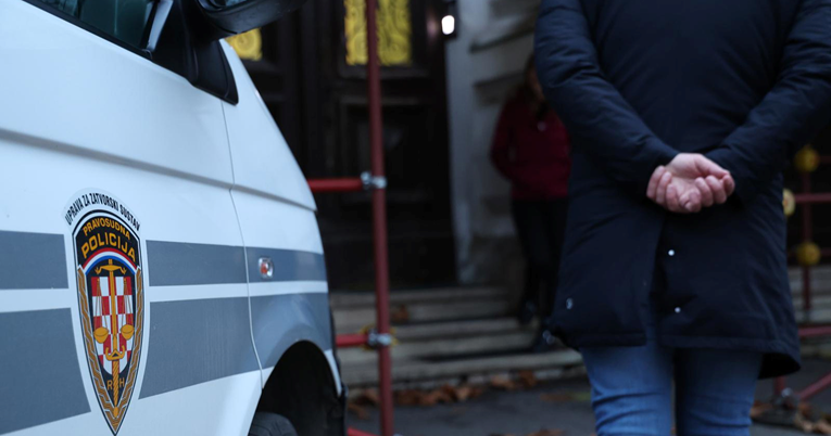 Redatelj optužen da je u Zagrebu napao kćer. "Uhvatio me za vrat, ugrizao me za ruku"
