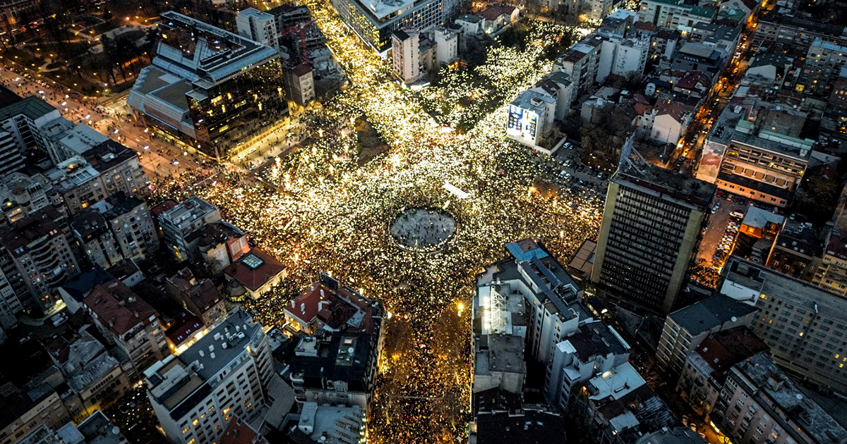 Godinu dana od tragedije: Od pada nadstrešnice do pada Vučićevog režima?