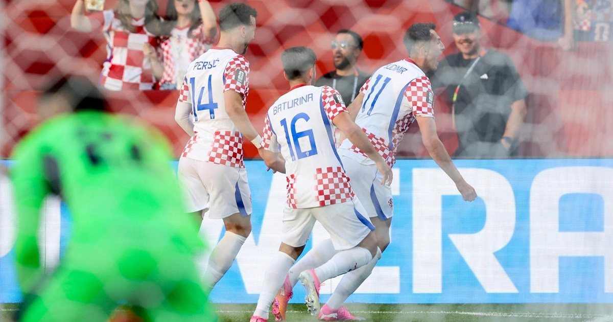 UŽIVO Hrvatska vodi u ključnoj utakmici. Pašalić promašio zicer, Livaković spašava