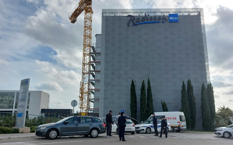 Evakuiran hotel u Splitu. Četvero ljudi u bolnici, od toga dvoje učenika s prakse