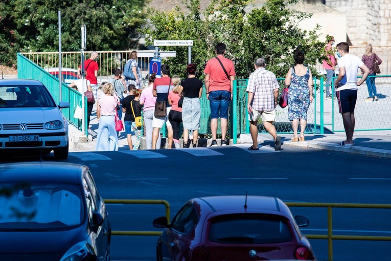 U Splitsko-dalmatinskoj 128 novozaraženih na 934 testa, evo odakle su