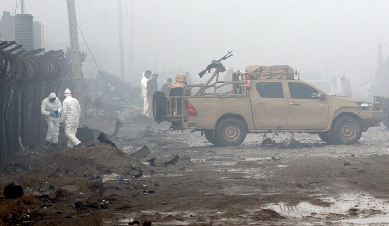 Najmanje 15 mrtvih u eksploziji kamiona bombe na istoku Afganistana