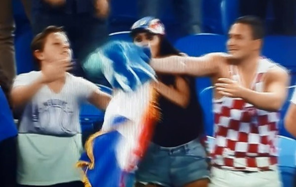 Par hrvatskih navijača dječaku iz ruku uzeo Čilićev ručnik