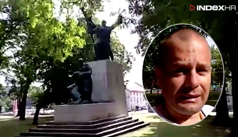 Pojavila se snimka čovjeka koji mokri po spomeniku partizanima, zove se ustašom