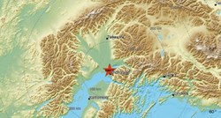 Silovit potres na Aljasci, izdano upozorenje za tsunami