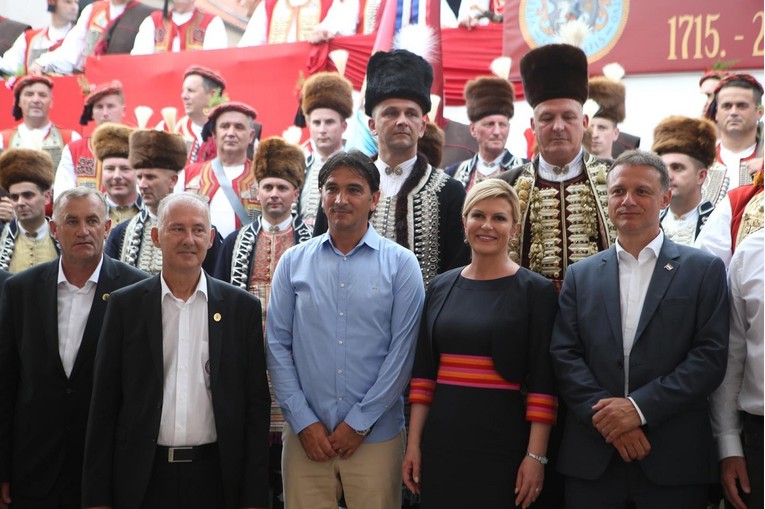 Počela Sinjska alka, vojvoda nahvalio Plenkovića i Kolindu