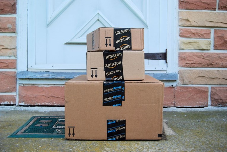 Amazon uspostavlja male nezavisne flote kojima želi ubrzati dostavu paketa