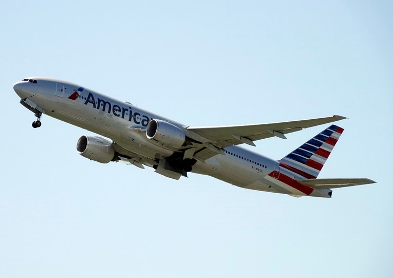 American Airlines produljuje zabranu leta za Boeing MAX 737