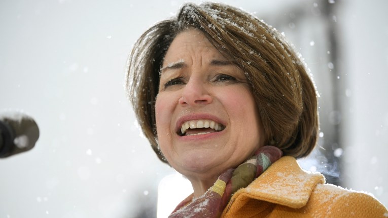 Tko je Amy Klobuchar, senatorica slovenskog porijekla kojoj se Trump ruga?