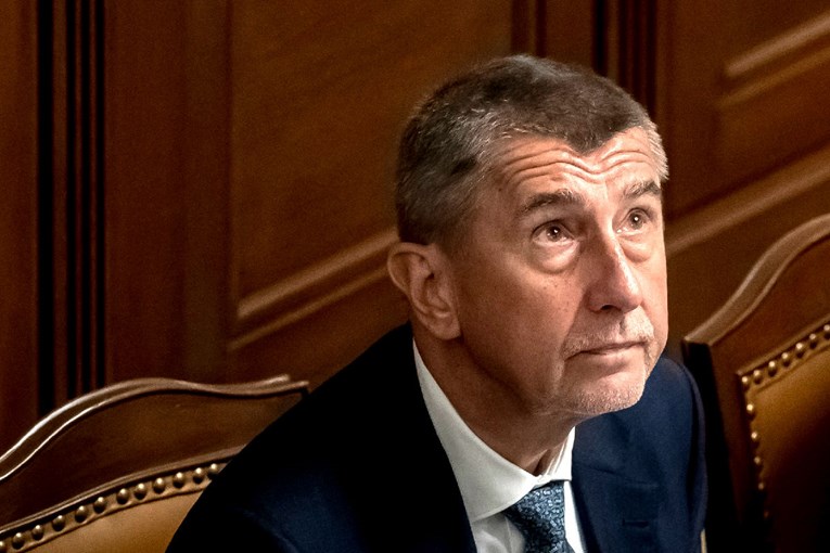 Češka vlada preživjela glasanje o povjerenju
