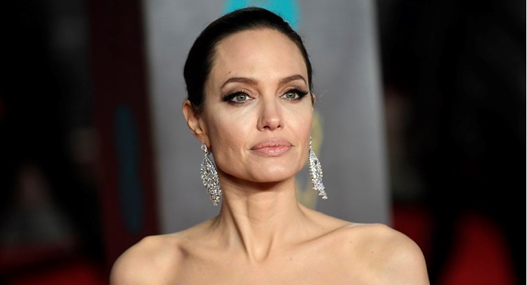Uvrijeđena Angelina Jolie iz protesta nije došla na kraljevsko vjenčanje