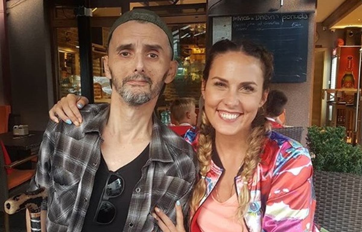 Anđa Marić i Goran Bare druženjem potaknuli pitanja: "Vi hodate ili?"