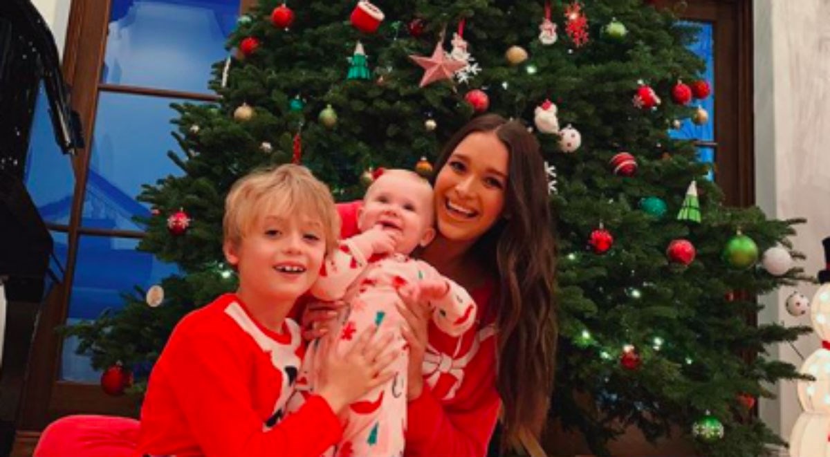 Odbrojavanje do Božića: Slavni pokazali kako im djeca pomažu u pripremama