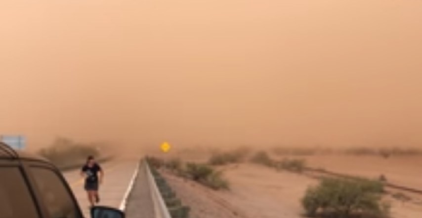 Pješčana oluja zavila Arizonu u prašinu, pogledajte snimke