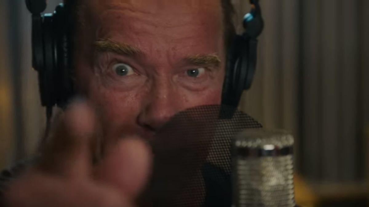 Morate čuti kako Arnold Schwarzenegger repa u pjesmi o sebi: "I'll be back"