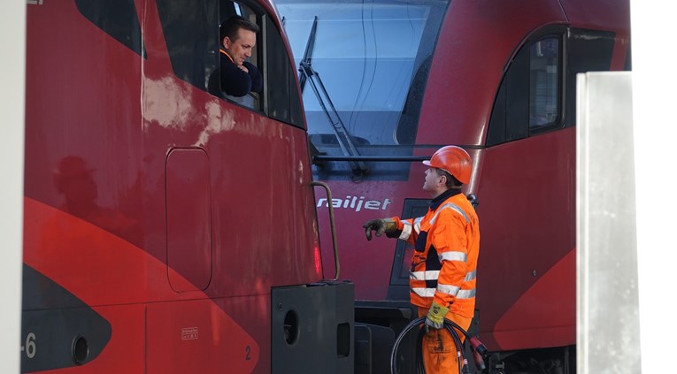 U cijeloj Austriji stali vlakovi zbog štrajka