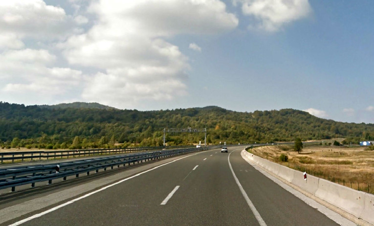 Nesreća na autocesti A6, u smjeru Rijeke vozi se jednom trakom