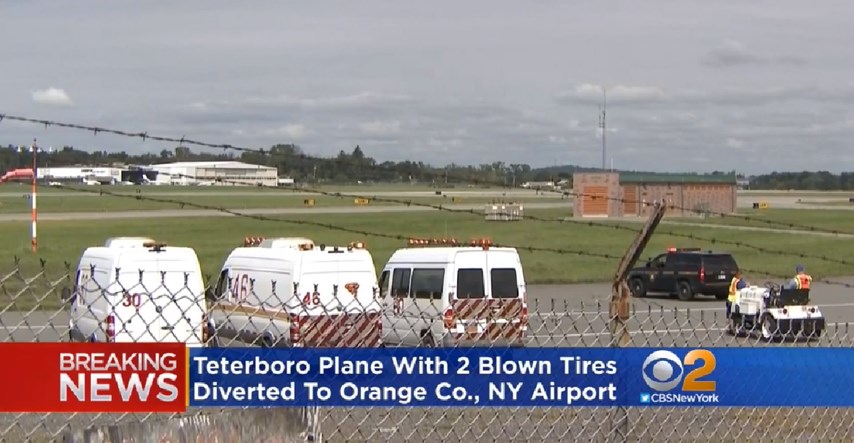 VIDEO Avion u SAD-u prisilno sletio nakon što su mu pukle dvije gume