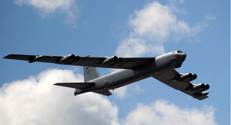 Boeing oprema bombardere B-52 sustavom za proizvodnju struje