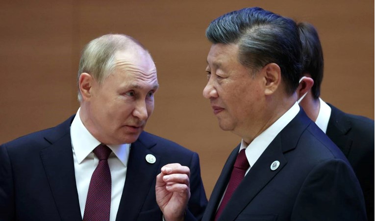 Šef CIA-e: Siguran sam da Kinezi razmatraju slanje oružja Rusima