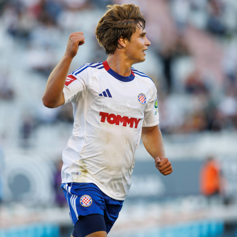 Hajduk je bio na korak od nositeljstva, a onda je Crvena zvezda zabila u 97. minuti