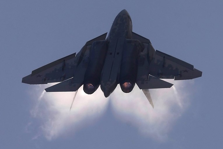 Sankcije ipak imaju utjecaj. Rusija ne može sama graditi moderne vojne avione