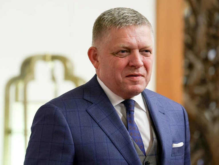 Epsteinovi dokumenti srušili slovačkog savjetnika: Fico prihvatio ostavku Lajčaka