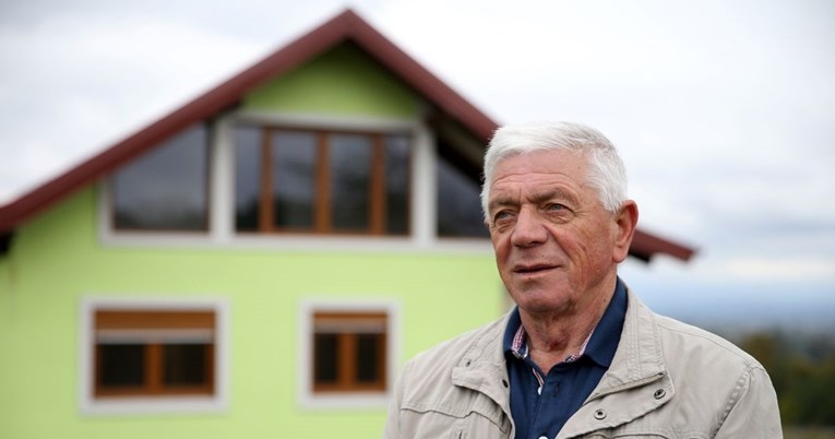 Reuters piše o Balkancu koji je na granici s Hrvatskom izgradio rotirajuću kuću
