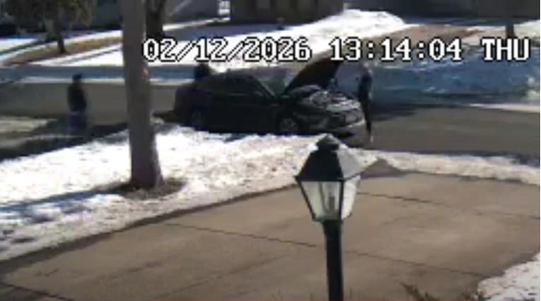 VIDEO Agentice ICE-a glumile kvar na autu. Uhitile oca šestero djece koji im je pomogao