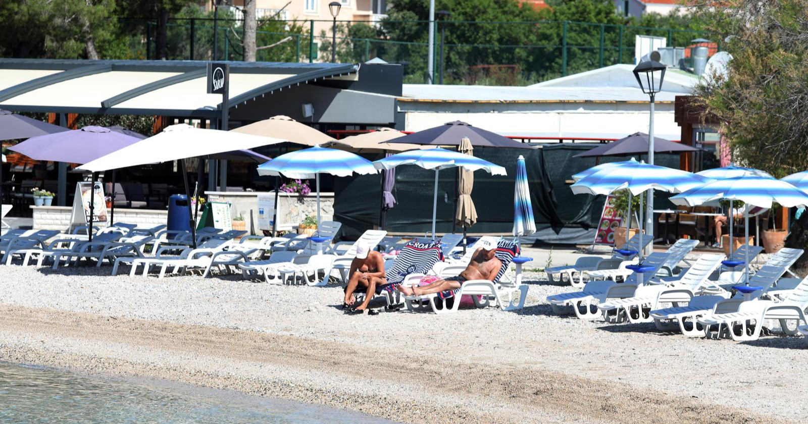 Ekonomist: Vrhunac naše gastronomije je okrenuti janje. Turistima to nije dovoljno