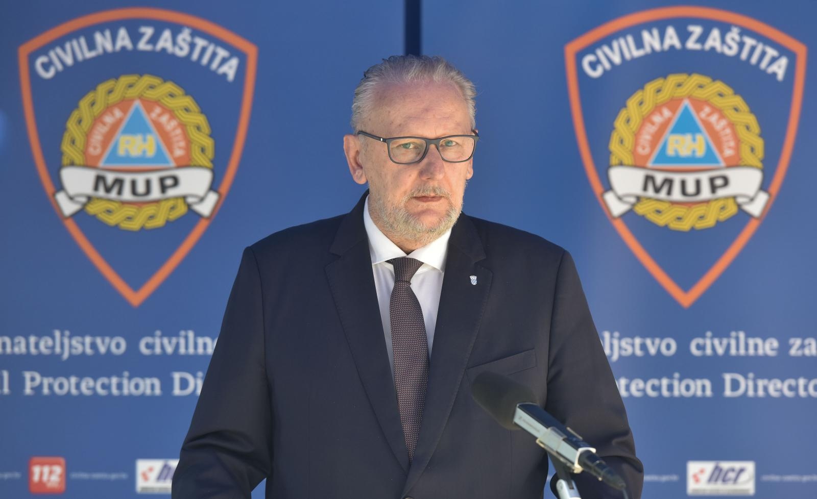 VIDEO Božinović na pitanje o zabrani rada nedjeljom: Virus je ubojit kad se podcijeni