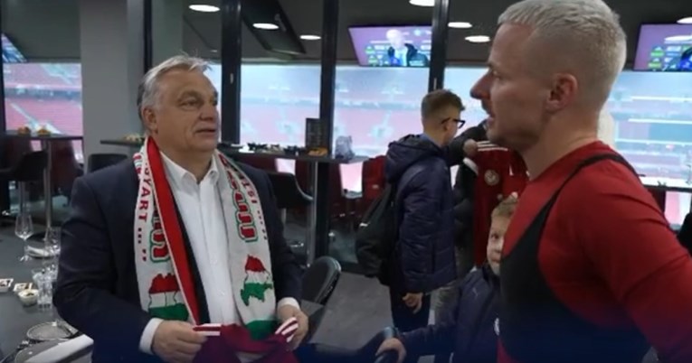 Orban na utakmicu došao s kartom velike Mađarske. Milanović: Ja ću se na to nasmijati