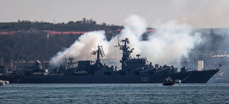 Vojska pokušala mobilizirati Rusa koji je nestao na krstarici Moskva 