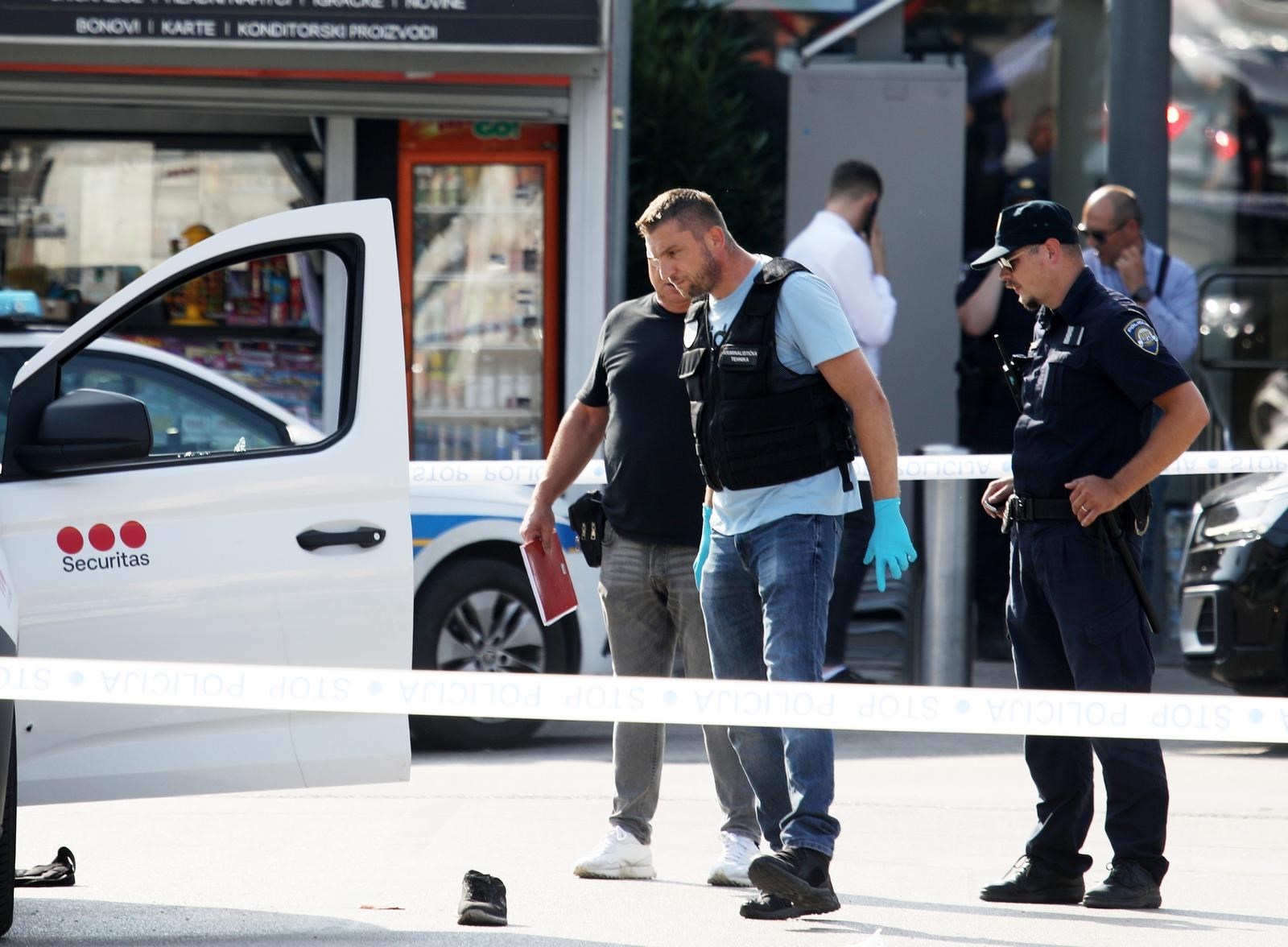 FOTO I VIDEO Muškarac koji je propucan na parkingu u Šibeniku bio u zaštitarskom autu
