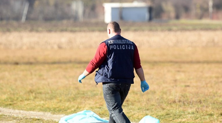 U polju kod Križevaca nađena mrtva žena