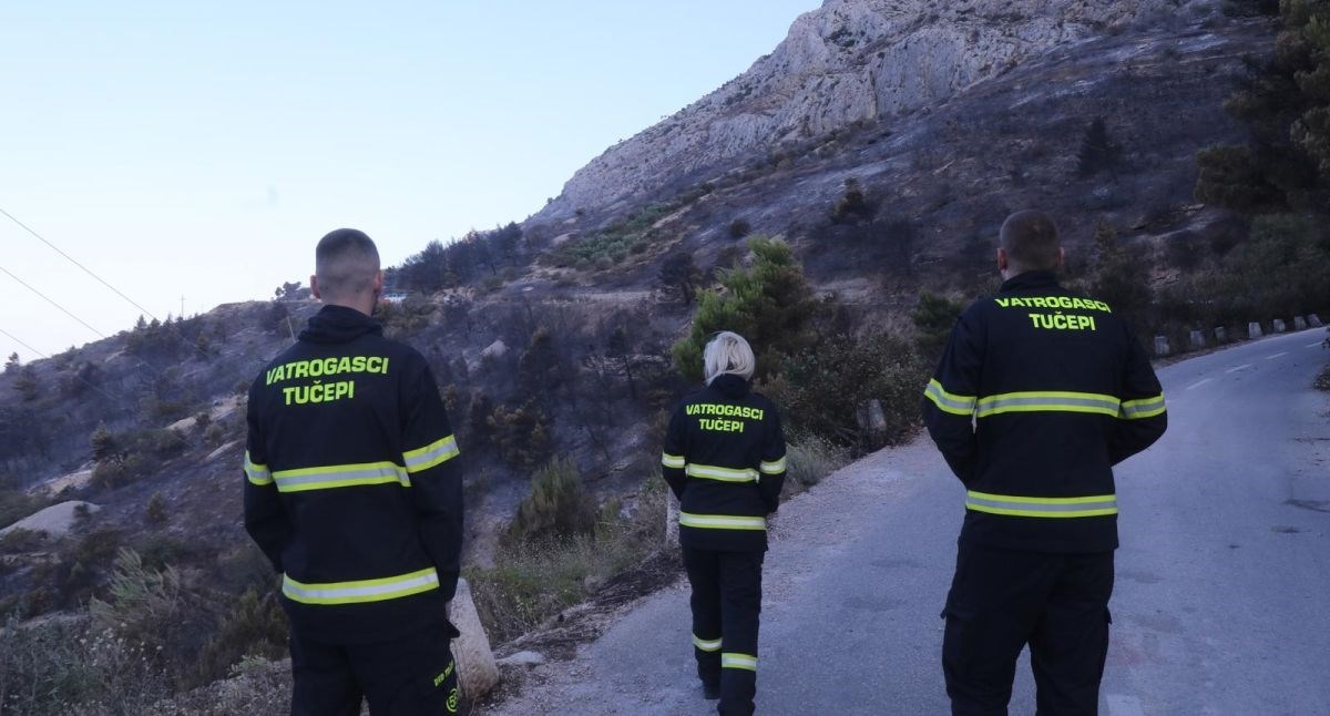 Šef omiških vatrogasaca: Sutra ćemo znati je li požar ugašen ili lokaliziran