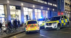 Ispred trgovačkog centra u Manchesteru izboden 16-godišnjak