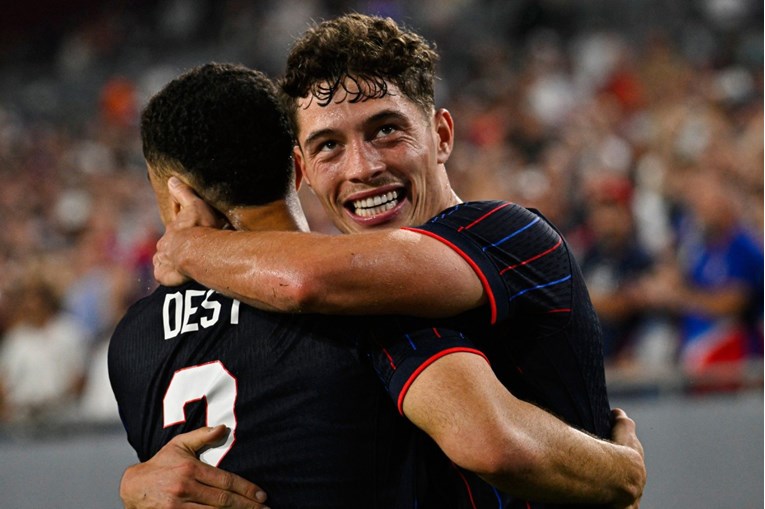 Amerikanci zabili pet golova 15. reprezentaciji svijeta