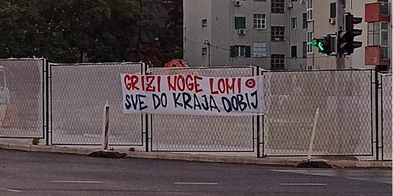 "Lomi noge! Do krvi, hoćemo titulu!" Poruke po Splitu prije utakmica odluke Hajduka