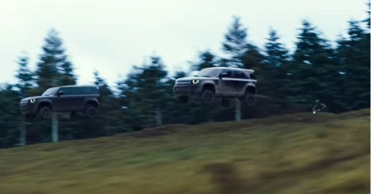 VIDEO Novi trailer za Jamesa Bonda: Pogledajte što radi Aston Martinu i Land Roverima