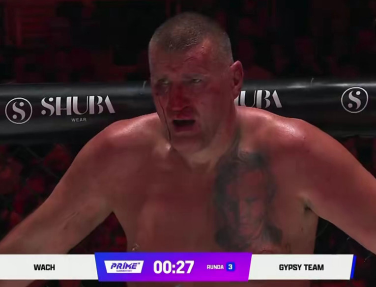 VIDEO Prije tri tjedna se borio s Furyjem. Sad je u kavezu dobio batina od šest ljudi