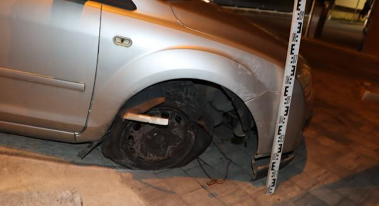 FOTO Divljao autom u Zagrebu, bježao policiji kroz crvena svjetla. Pogledajte kaznu
