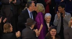 Twitter je pun reakcija na poljubac Jill Biden i muža Kamale Harris