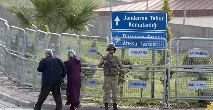 Turska osudila 121 osobu na doživotni zatvor zbog pokušaja vojnog puča