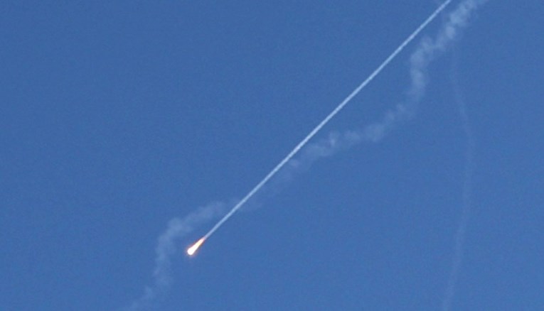 Izraelska vojska: Iran ispalio nove projektile. Ministar: Snažno ćemo udariti Teheran