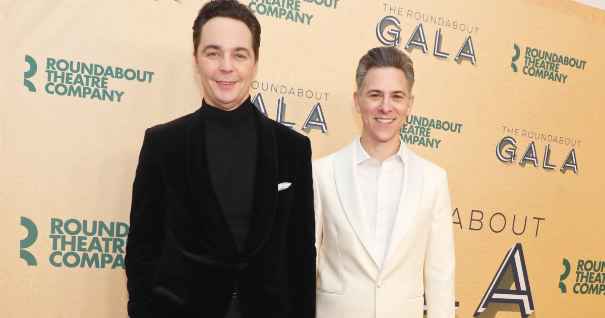 Sheldon iz Teorije velikog praska s mužem došao na dodjelu nagrada, držali se za ruke