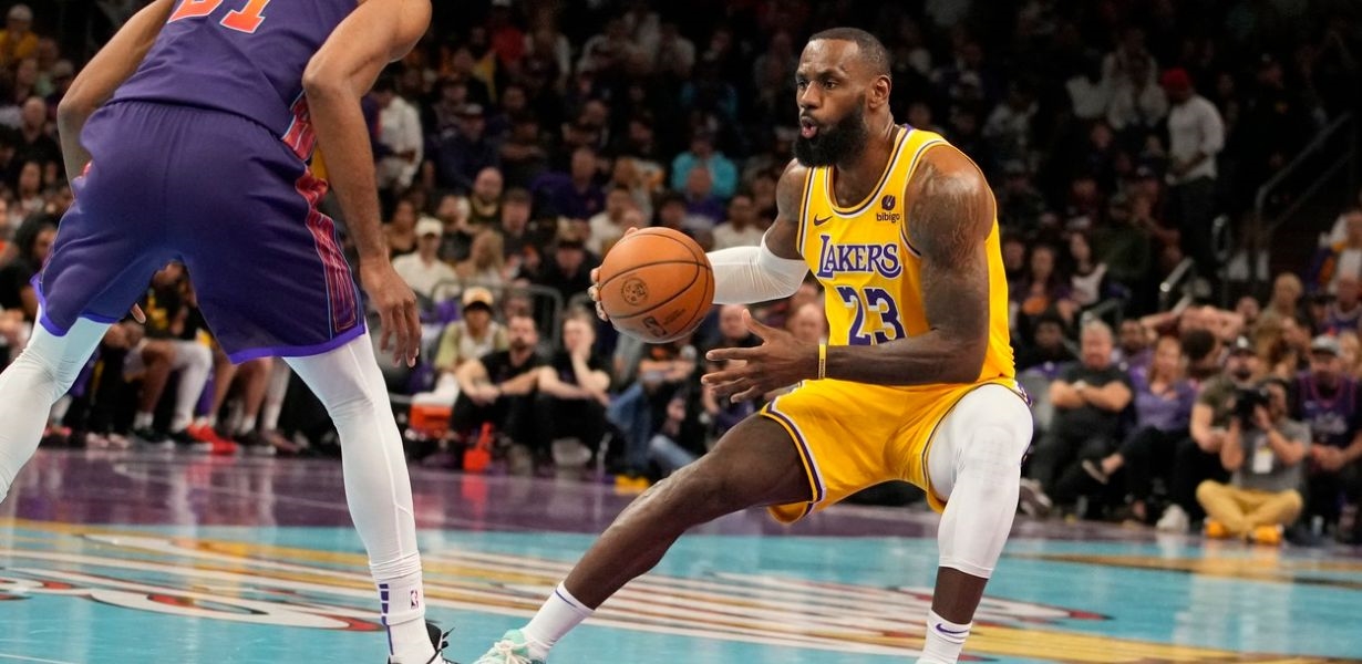 Fantastični LeBron srušio rekord koji nitko ne želi. Društvene mreže ga ismijavaju