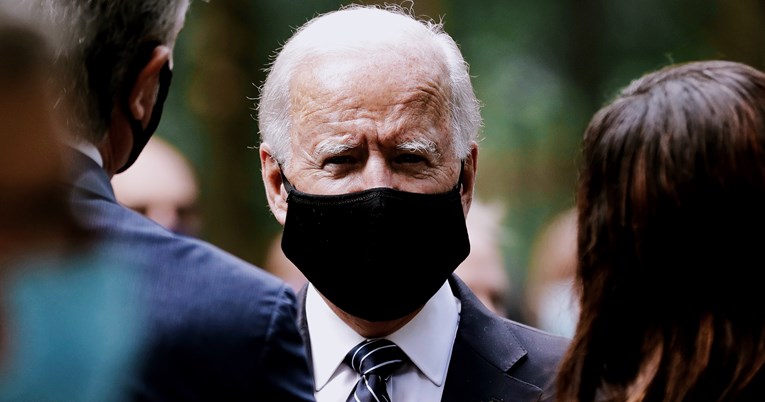 Biden nakon nekoliko mjeseci izbivanja ponovno u javnosti