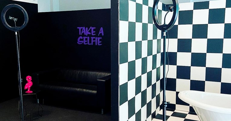 U Zagrebu se otvara selfie room. Slikate se svojim mobitelom, ulaznica je 40 kuna