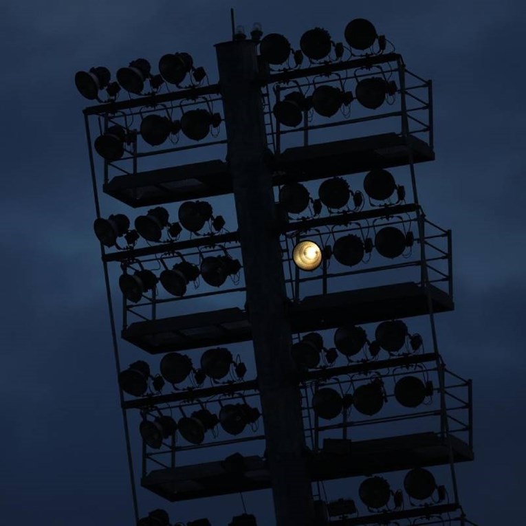 Utakmica Varaždin - Dinamo prekinuta na 6 minuta. Ugasili su se reflektori